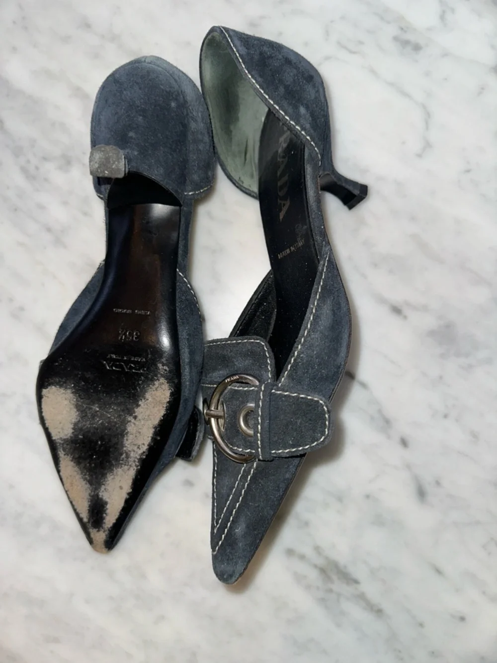 Vintage Prada Navy Suede Pointed Kitten Heels with Buckle Sz 35.5 - Picture 5 of 8